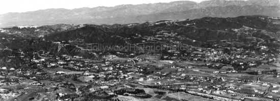 Holmby Hills Panorama 1935 WM.jpg